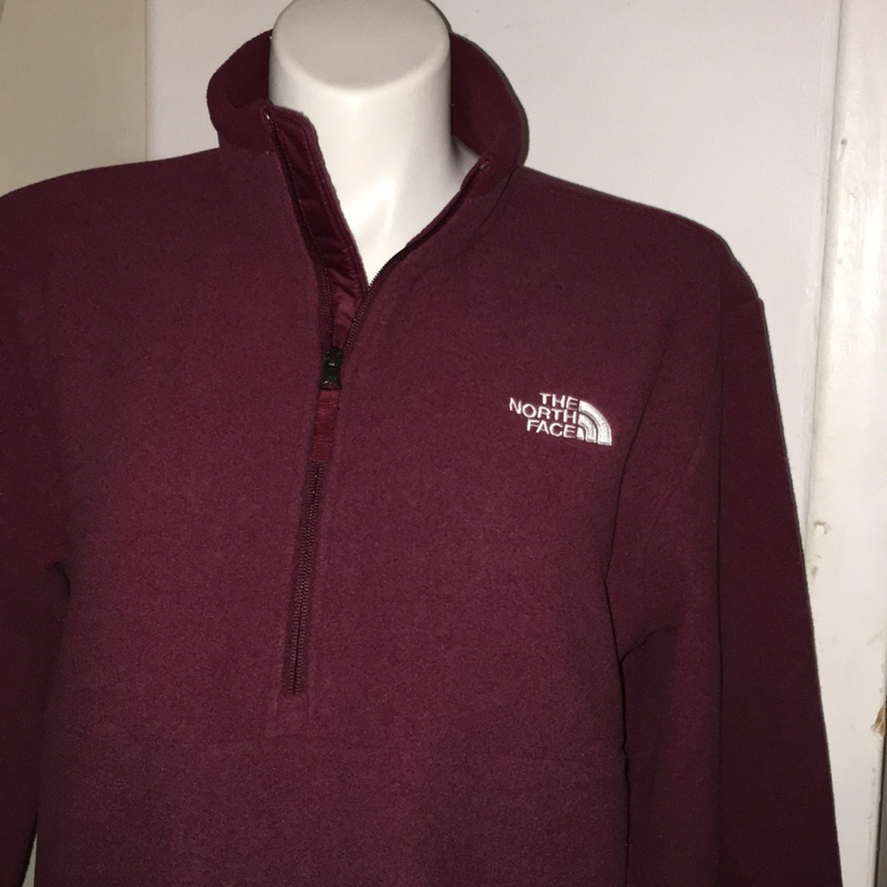 ❤️❤️New Size Large Burgundy fleece by north face - Picture 1 of 5